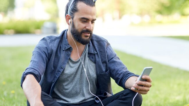Start Nederlandse Radiocommercial Benchmark